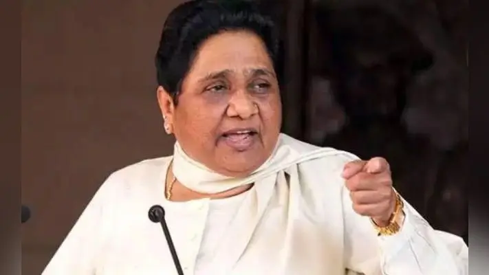 बसपा का टिकट पाने के लिये नेताओं को देनी होगी ‘परीक्षा’, मायावती लेंगी इंटरव्यू, जनता से जानेंगी ‘रिपोर्ट’