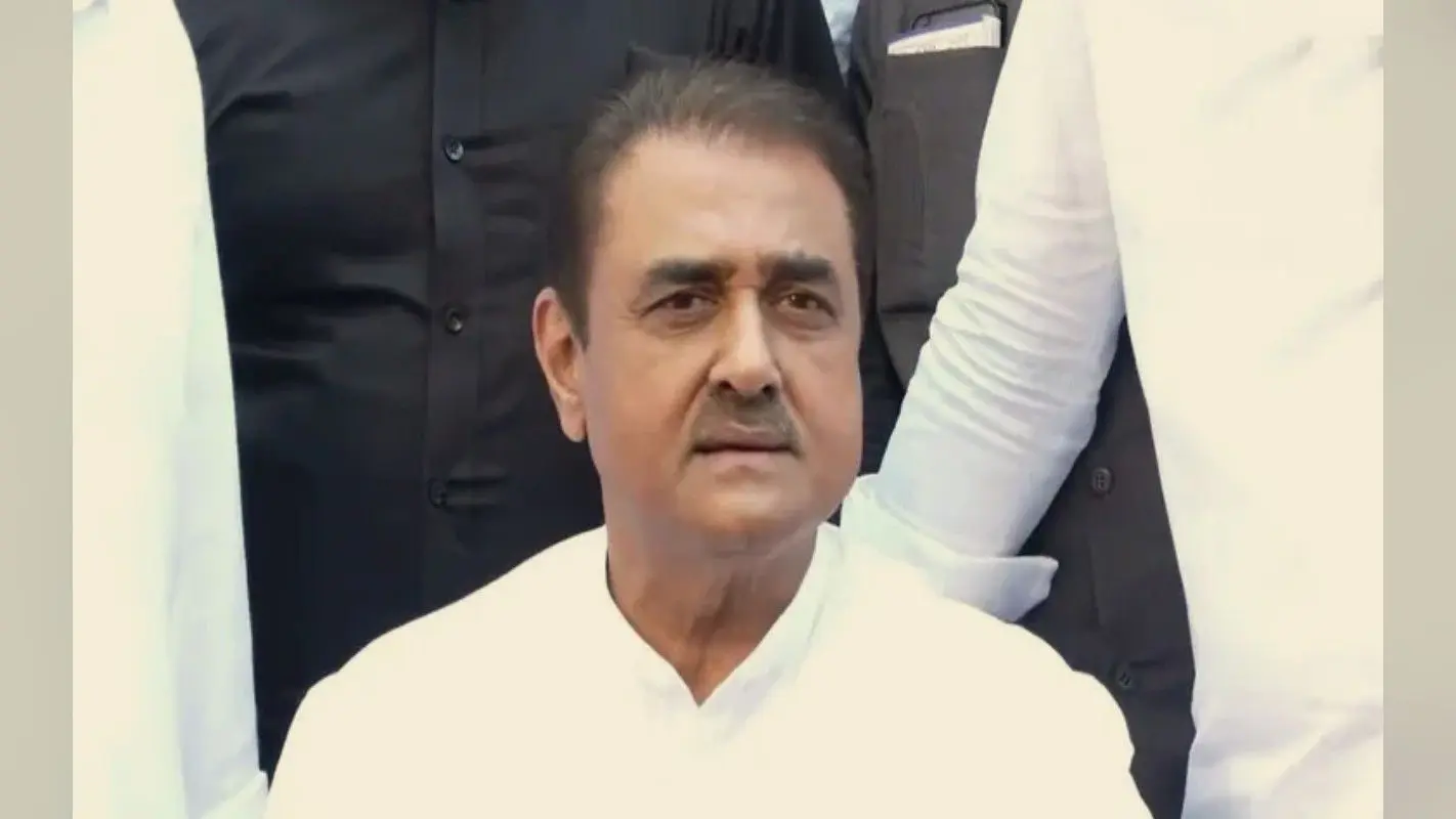 उत्तराधिकारी पर अभी कोई फैसला नहीं, बोले प्रफुल्ल पटेल- शरद पवार को मनाने की कोशिश जारी