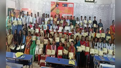 प्रभात खबर प्रतिभा सम्मान :गुमला के 150 मेधावी विद्यार्थियों का खिला चेहरा, कहा- आगे बढ़ने का मिला हौसला