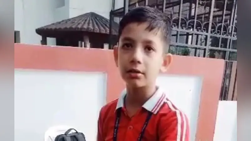 UP News: बरेली में स्कूल के गेट से छात्र के अपहरण की कोशिश, आर्मी जवान के आने पर बच्चे को छोड़ भागे बदमाश