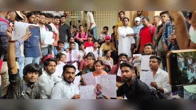 इलाहाबाद विश्वविद्यालय के छात्रों ने रक्त से लिखा राष्ट्रपति को पत्र, इच्छा मृत्यु की लगाई गुहार