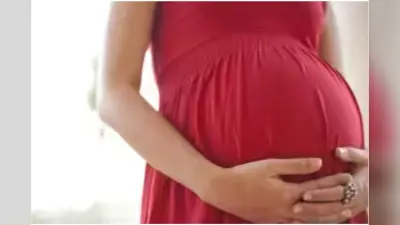 Pregnancy Health : क्या आपको भी प्रेगनेंसी के दौरान मसूड़े से खून आने की समस्या होती है? जानिए कारण