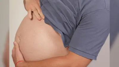 पाकिस्तान में 60 साल का बुजुर्ग आदमी है प्रेग्नेंट! जानिए लैब रिपोर्ट की सच्चाई