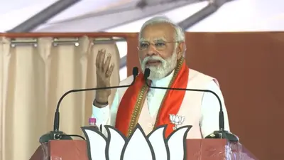 कर्नाटक चुनाव : पीएम मोदी ने सिद्धरमैया पर साधा निशाना, बोले- रिटायरमेंट के नाम पर लोगों से मांग रहे वोट