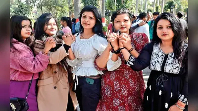 Promise Day: प्रॉमिस डे पर अपने पार्टनर से करें यह वादा, हो जाएगा रिश्ता और गहरा