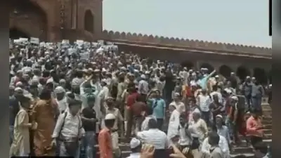 दिल्ली के जामा मस्जिद के बाहर जोरदार विरोध-प्रदर्शन, नूपुर शर्मा-नवीन जिंदल पर कार्रवाई की मांग