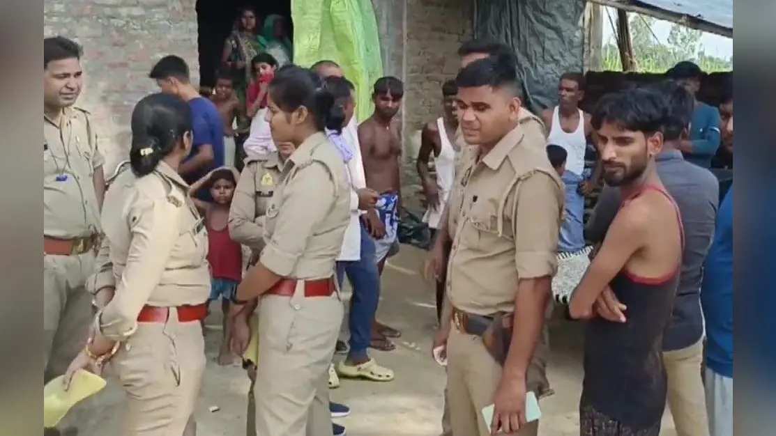 लखीमपुर खीरी: खेलते हुए पानी से भरे गड्ढे में डूबने से दो बच्चों की मौत, घर में मचा कोहराम