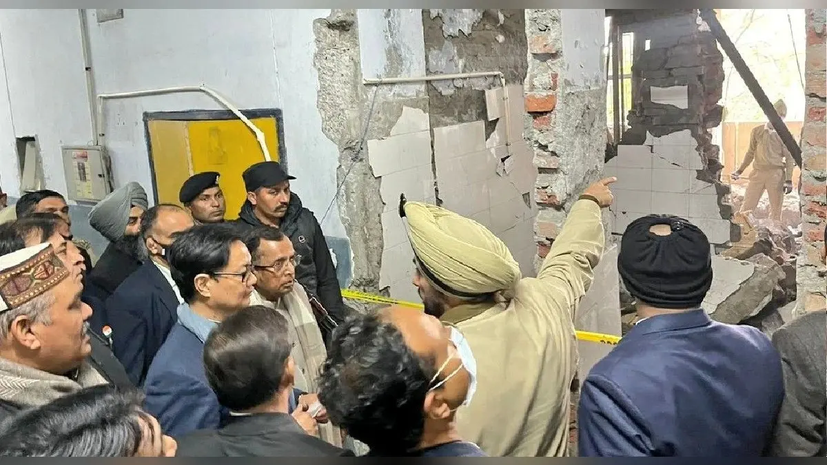 Ludhiana blast update: खालिस्तानियों से जुड़े हैं लुधियाना धमाके के तार, क्या है विस्फोट का पाकिस्तानी कनेक्शन