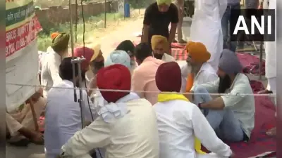 Punjab: रेलवे ट्रैक पर फिर उतरे किसान, सरकार पर लगाया मांग न पूरा करने का आरोप, जानें पूरा मामला