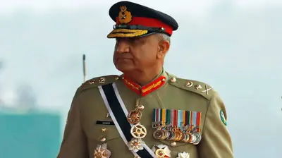 पाक आर्मी चीफ जनरल कमर जावेद बाजवा पर बड़ा आरोप, 6 साल में परिवार के सदस्यों की बेहताशा बढ़ी संपत्ति