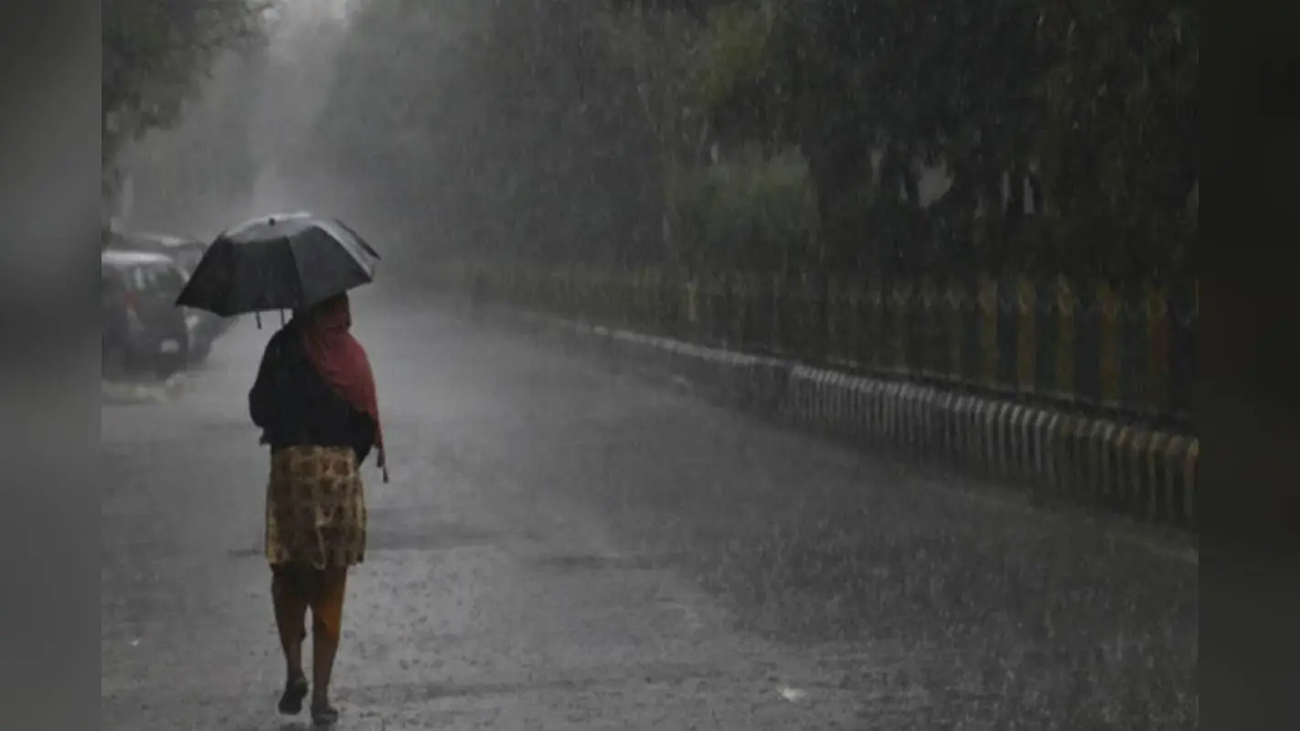 Monsoon 2020, Rain, thunderstorm, Weather Forecast : मौसम विभाग की चेतावनी, झारखंड के कई जिलों में वज्रपात व भारी बारिश