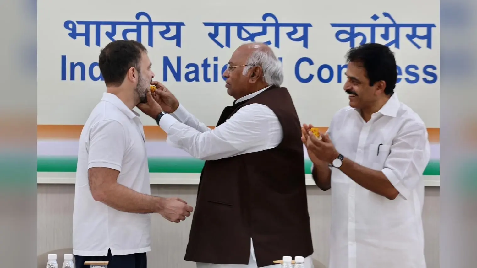 राहुल गांधी को ‘सुप्रीम’ राहत, कांग्रेस में जश्न, कहा- सच्चाई और लोकतंत्र की जीत, यहां जानें पूरा घटनाक्रम