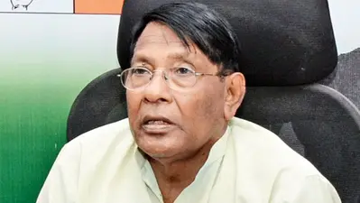 267 गोदामों की स्टॉक मॉनिटरिंग एजेंसी के चयन पर बढ़ा विवाद, मंत्री डॉ रामेश्वर ने विभाग अपर मुख्य सचिव अरुण सिंह को लिखा पत्र