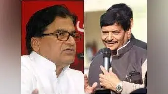 UP: मैनपुरी की सियासत में नया मोड़, रामगोपाल ने फर्जी नोटिस तो शिवपाल ने ड्रोन से निगरानी का लगाया आरोप
