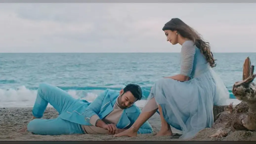 Radhe Shyam Trailer: प्रभास और पूजा हेगड़े की रोमांटिक केमिस्ट्री, डूबते जहाज का खुलेगा राज, VIDEO