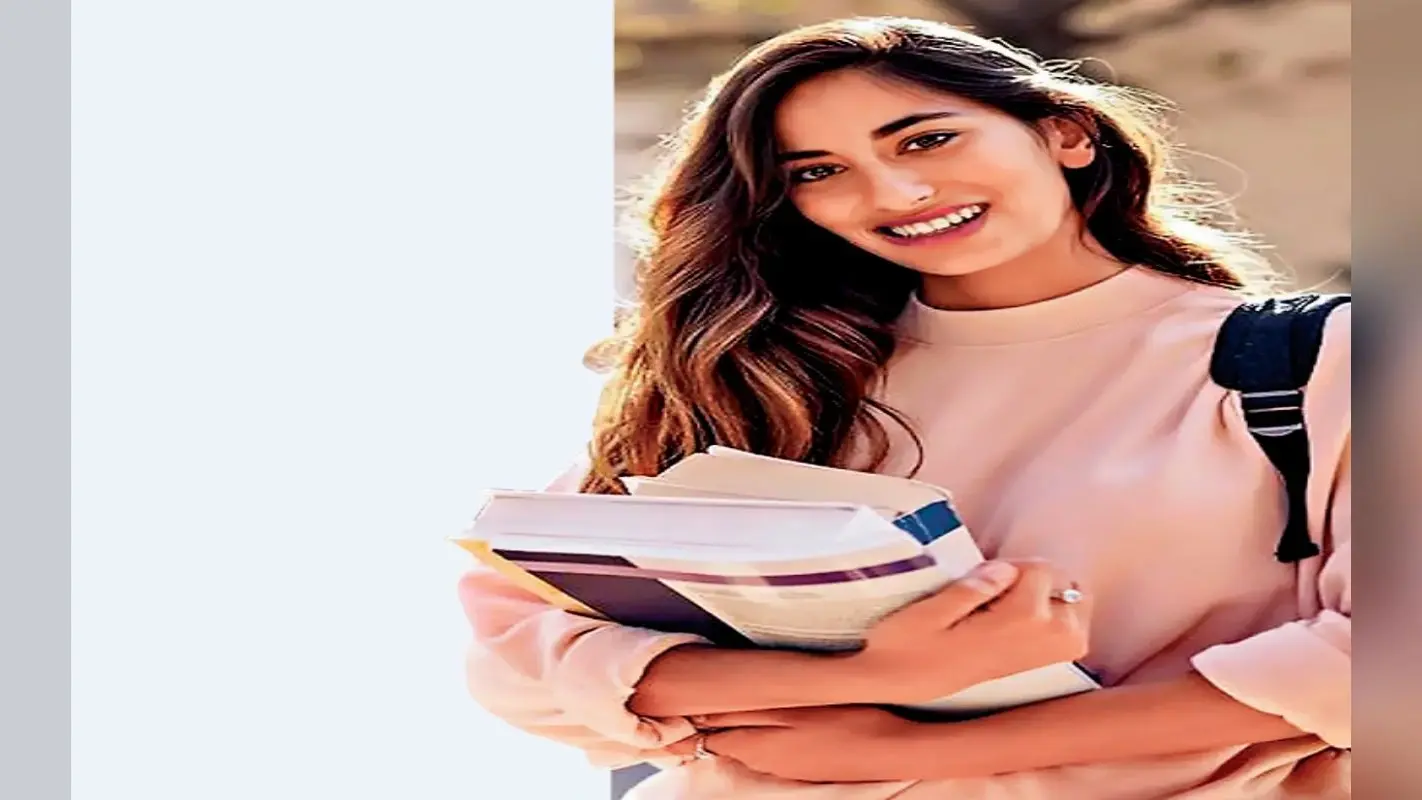 Career in Fashion: फैशन कम्युनिकेशन में बनाएं करियर, जानें क्या-क्या है करियर विकल्प और संबंधित कोर्स