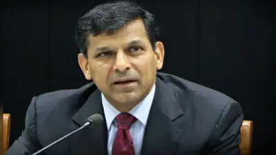 Economy:तो क्या अमीर बनने से पहले ही बूढ़ा हो जाएगा भारत! जानें रघुराम राजन की अर्थव्यवस्था पर बड़ी भविष्यवाणी