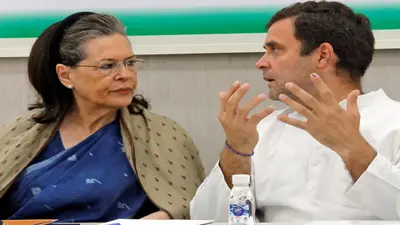 Explainer: क्या है कांग्रेस का G-23, इससे जुड़े नेता क्यों छोड़ रहे गांधी-परिवार का साथ?
