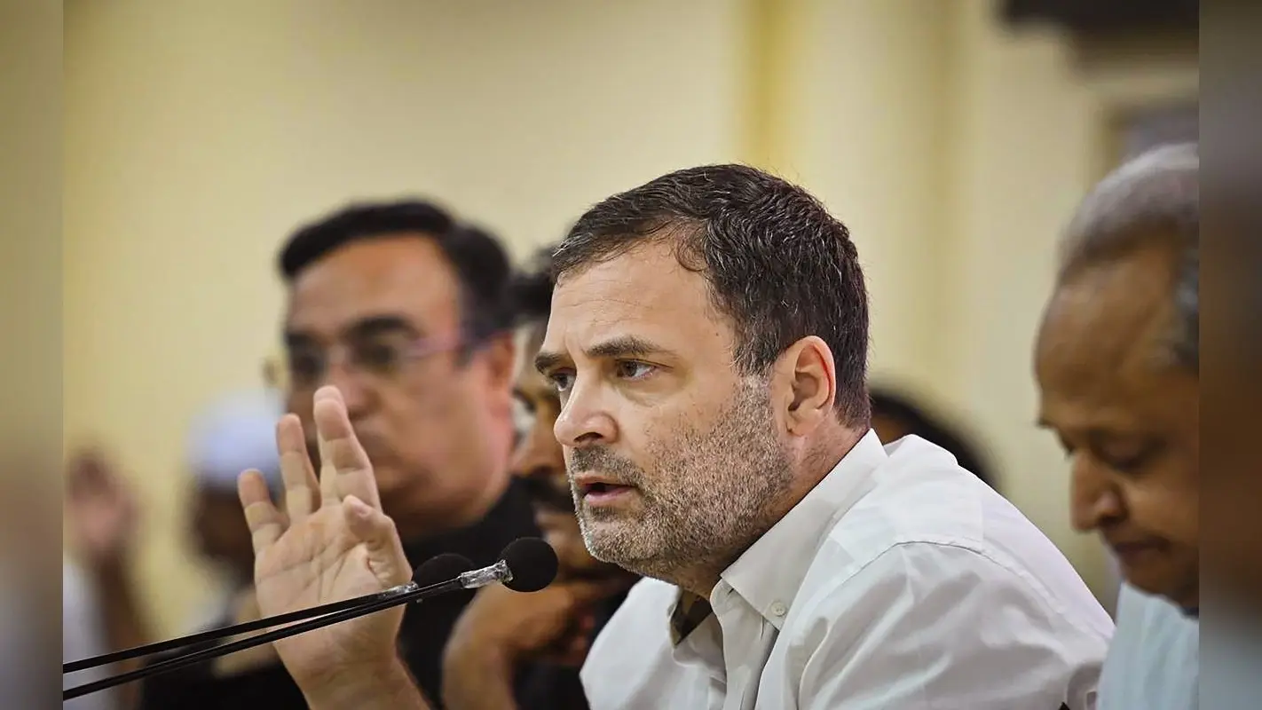 क्या अध्यक्ष पद के लिए राहुल गांधी मान जाएंगे ? सोनिया गांधी से मुलाकात के बाद क्या बोले अशोक गहलोत
