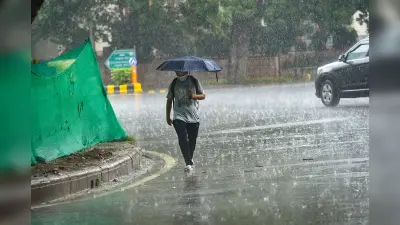 Weather update in UP : इन जिलों में भारी बारिश का अलर्ट जारी, सोच समझकर निकले बाहर
