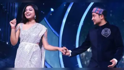 Arunita Kanjilal का हाथ थामे नजर आए Pawandeep Rajan, रोमांटिक वीडियो देखकर फैंस बोले- दिल की बात जुबां…