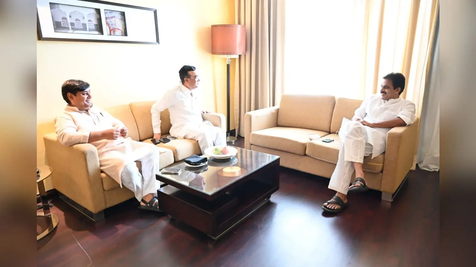 सचिन पायलट और अशोक गहलोत के बीच सुलह के प्रयास तेज, आलाकमान ने CM को सुनाया कैबिनेट विस्तार का ‘फॉर्मूला’