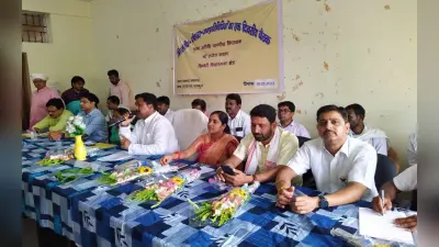रांची के नामकुम ब्लॉक में जनता दरबार, राजेश कच्छप बोले- लोगों की समस्या का समाधान प्राथमिकता से करें पदाधिकारी