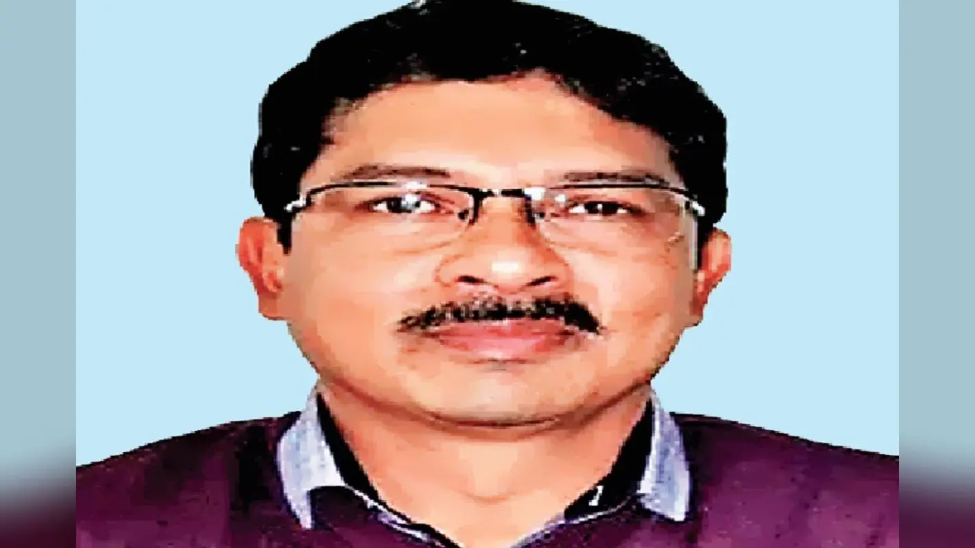 विशाल चौधरी की पत्नी ने काली कमाई का हिस्सा दिया, IAS राजीव अरुण एक्का बोले- कर्ज में दोस्त से लिया पैसा