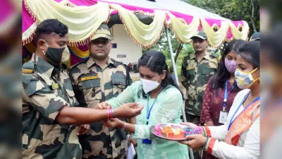 Happy Raksha Bandhan: रक्षा बंधन पर अपनी बहन को दें ये चीजें, जानें 1000 के अंदर क्या होगा बेस्ट गिफ्ट