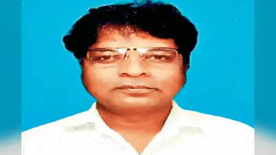 झारखंड : मां की मौत, पिता की बीमारी ने रिक्शा चलाने को किया विवश, फिर भी पढ़ाई का नहीं छोड़ा साथ और बने शिक्षक