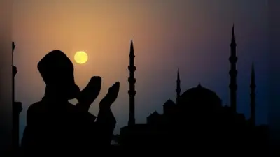 Ramadan 2023: इस्लाम में जकात देना फर्ज, वरना कुबूल नहीं होती इबादत, जानें किसे दे सकते हैं…