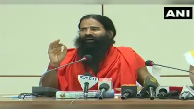 ‘अब पेट्रोल का भी कुछ उपाय करो बाबा’- बाबा रामदेव द्वारा कोरोना दवा बनाने के दावे पर देखें सोशल मीडिया रिएक्शन