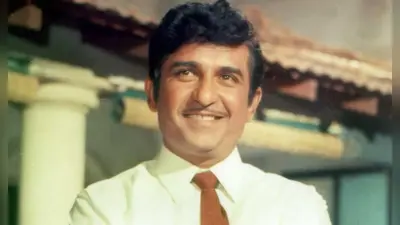 दिग्गज अभिनेता रमेश देव का दिल का दौरा पड़ने से निधन, अंतिम संस्कार में पहुंचे आशुतोष गोवारिकर, VIDEO