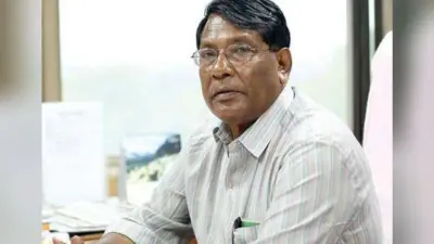 टोरी में ट्रैक जाम, कई ट्रेनों के रूट बदले, रामेश्वर उरांव ने प्रदर्शनकारियों से की बात