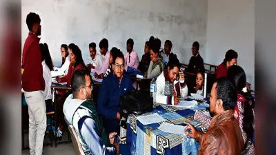 झारखंड की उच्च शिक्षा का हाल: रांची के रामलखन कॉलेज में हैं 7500 विद्यार्थी, लेकिन कमरा सिर्फ 15