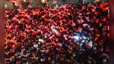 ‘एक ही नारा एक ही नाम, जयश्री राम जयश्री राम..’ पर थिरके पटना के युवा, झांकी देखने के लिए उमड़ी भक्तों की भीड़