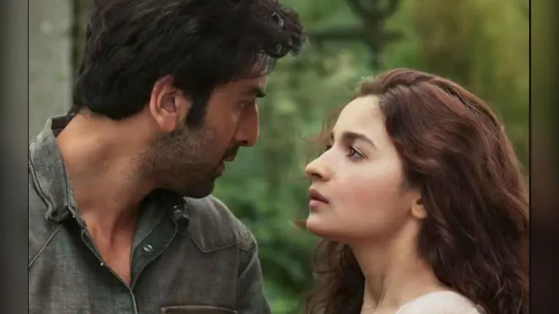 Deva Deva Song: ‘ब्रह्मास्त्र’ का दूसरा गाना रिलीज, सात फेरे लेते दिखे रणबीर कपूर और आलिया भट्ट