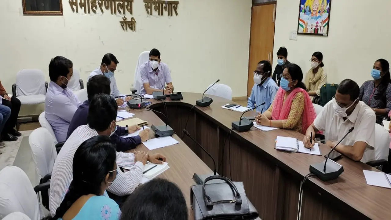Coronavirus Pandemic: झारखंड में कोरोना वायरस से पहली मौत, गढ़वा के क्वारेंटाइन सेंटर से 6 मरीज भागे, लॉकडाउन बढ़ने की आशंका
