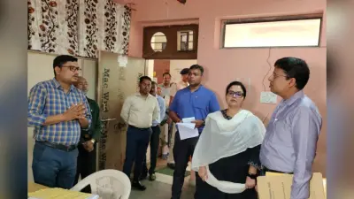 सेविका-सहायिका के खाली पदों को भरें, असहाय बच्चों की सूचना पर लें एक्शन, बोले रांची डीसी राहुल कुमार सिन्हा