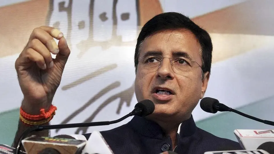 Bihar Elections 2020: मुंगेर हिंसा पर हमलावर हुई कांग्रेस, राज्यपाल से की CM और डिप्टी सीएम को हटाने की मांग