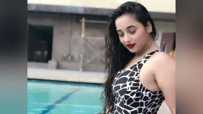Rani Chatterjee की पूल फोटोज ने सोशल मीडिया पर मचाया तहलका, बिकिनी में भोजपुरी एक्ट्रेस दिखी बेहद ग्लैमरस