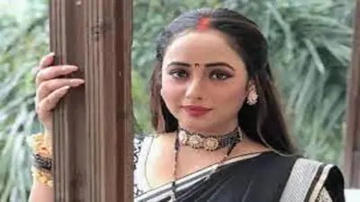 भोजपुरी अभिनेत्री रानी चटर्जी के प्रशंसकों को लगा झटका, एक्ट्रेस ने सोशल मीडिया से लिया ब्रेक, जानें वजह