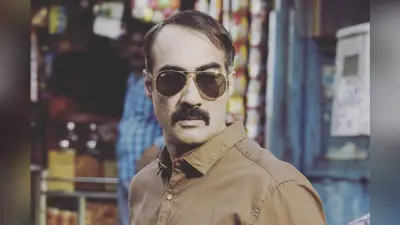 सुपरस्टार्स के ओटीटी प्रोजेक्ट्स से लगातार जुड़ने से Ranvir Shorey को सता रहा है ये डर …