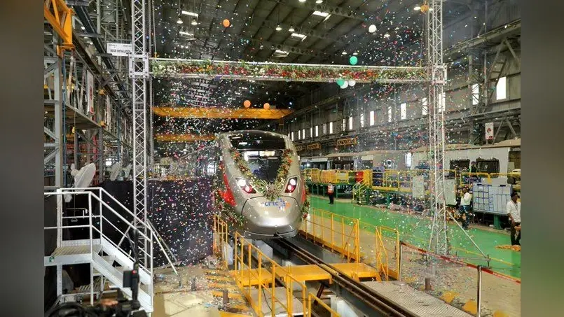 Rapid Train: यूपी निकाय चुनाव से पहले दौड़ेगी भारत की पहली रैपिड ट्रेन, पीएम मोदी से उद्घाटन कराने की तैयारी