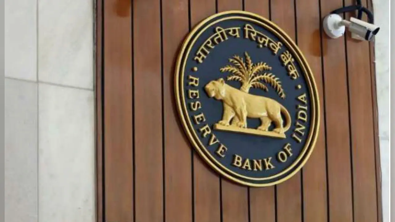RBI ने लोन नहीं किया सस्ता, मगर पेश की नयी गोल्ड लोन पॉलिसी… पढ़िए बड़ी बातें