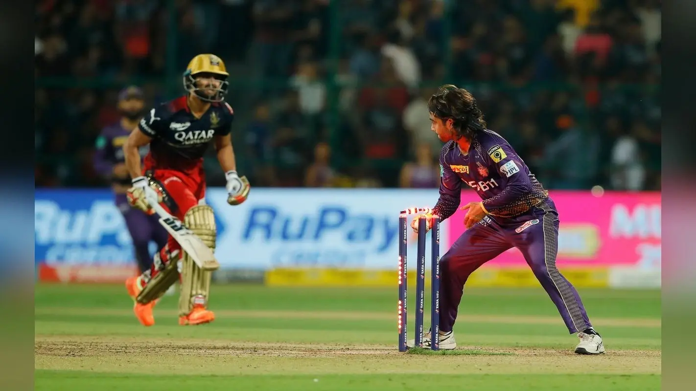 RCB vs KKR Highlights: केकेआर ने जीता मैच, आरसीबी को उसी के घर में 21 रनों से दी मात