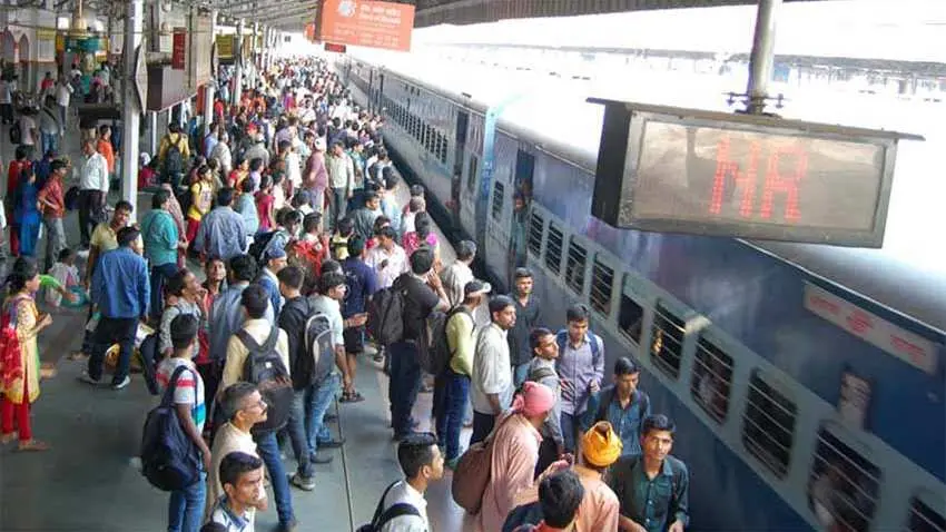 Railway: रिजर्वेशन टिकट बुक करने के नियम में बड़ा बदलाव