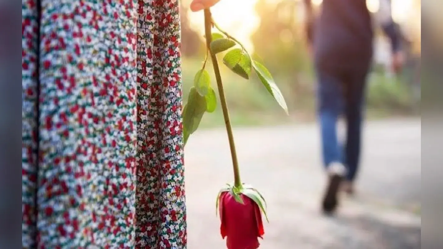 Relationship Sign: अगर आपके रिलेशनशिप में भी है ये 10 समस्या तो बिना इंतजार किए करें लव का The End