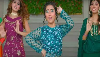 Haryanvi Song 2021 : रेणुका पंवार के ‘डीजे पे नाचूंगी’ सॉन्ग ने मचाया धमाल, ठुमके लगाती दिखीं सिंगर, VIDEO
