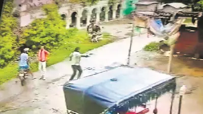 बेगूसराय में महिला सरपंच के घर पर अपराधियों ने की ताबड़तोड़ फायरिंग, सीसीटीवी कैमरे में कैद हुई वारदात